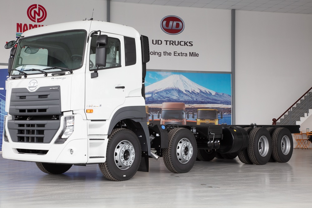 UD TRUCKS Quester 1/50 Free Megamod Truck Pack – 8 Trucks in One